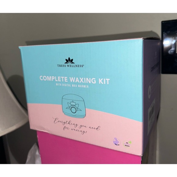 Tress Wellness Waxing Kit for Brazilian Wax - Easy to Use - For Sensitive Skin - - Picture 5 of 7
